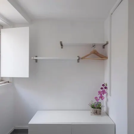 Design Apt With Balcony In Historic Centre Apartmán Lisboa