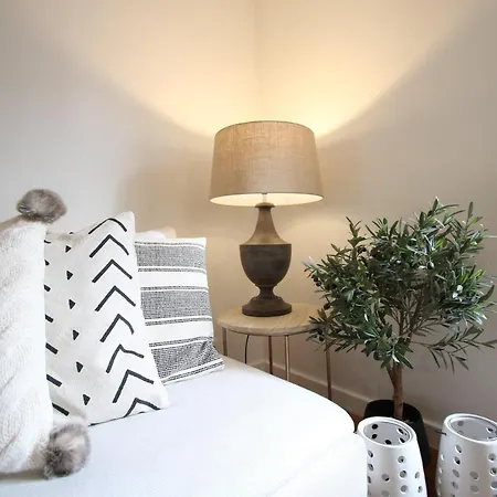 아파트 Design Apt With Balcony In Historic Centre 리스본